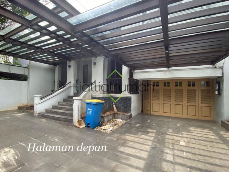 Rumah Menteng di sewakan lokasi sangat strategis dekat area komersil