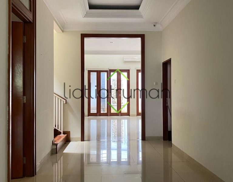 Rumah Menteng di jual harga sangat menarik lokasi strategis