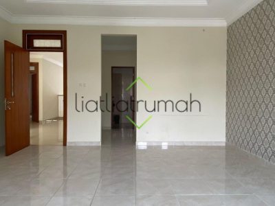 Rumah Menteng di sewakan lokasi sangat strategis dekat area komersil