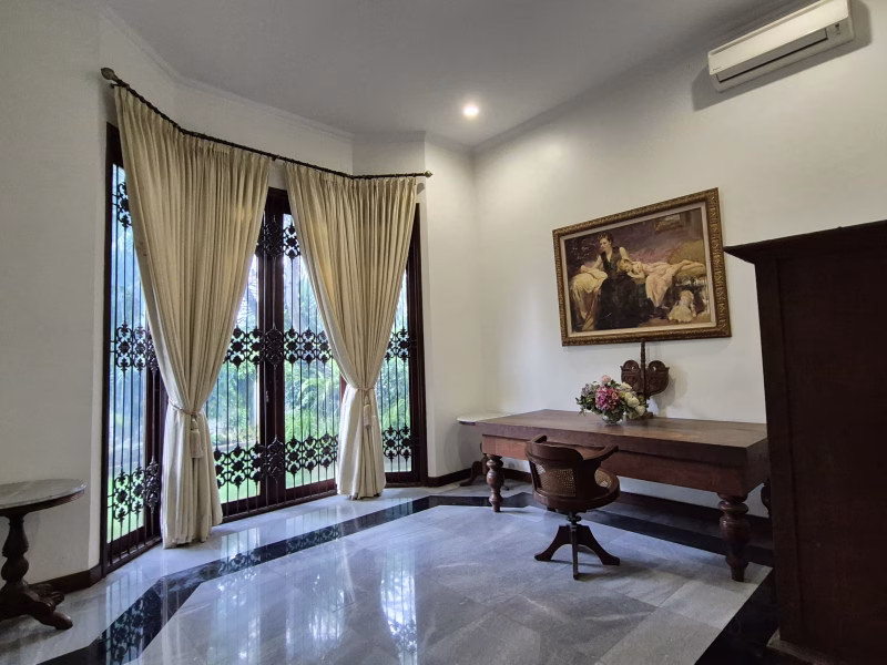 Rumah sewa Menteng lokasi sangat cocok untuk huni dan tenang