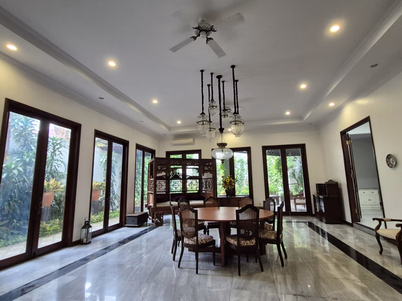 Rumah sewa Menteng lokasi sangat cocok untuk huni dan tenang