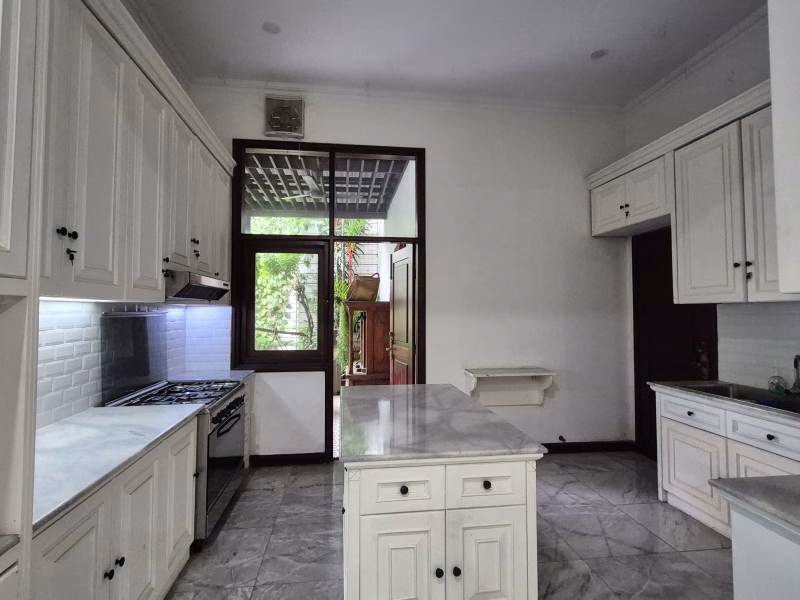 Rumah sewa Menteng lokasi sangat cocok untuk huni dan tenang