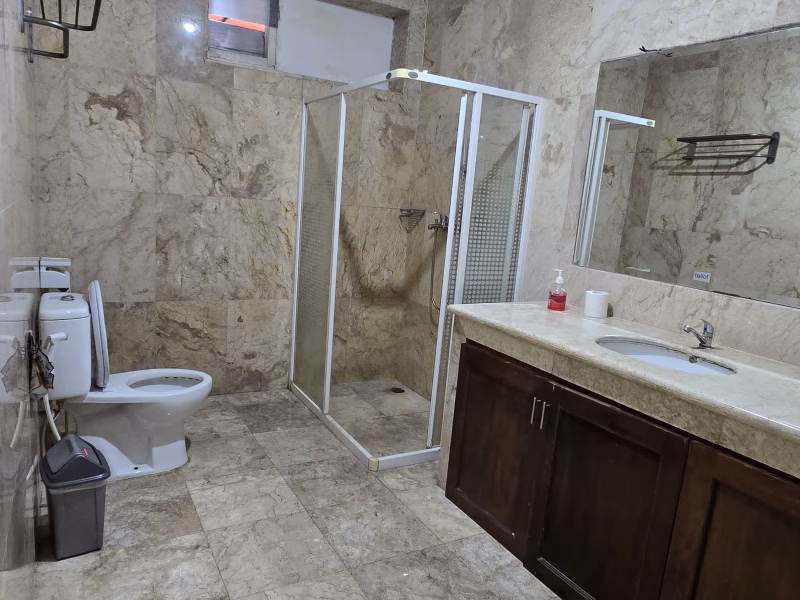 Rumah sewa area Cikini siap huni lokasi tenang dan nyaman bisa di jadikan office