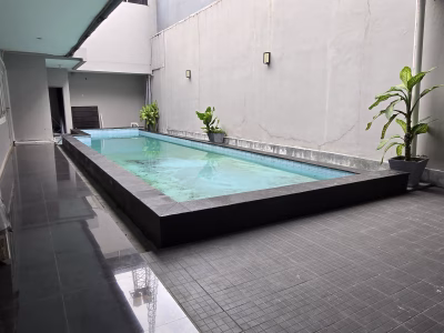 Rumah sewa area Cikini siap huni lokasi tenang dan nyaman bisa di jadikan office