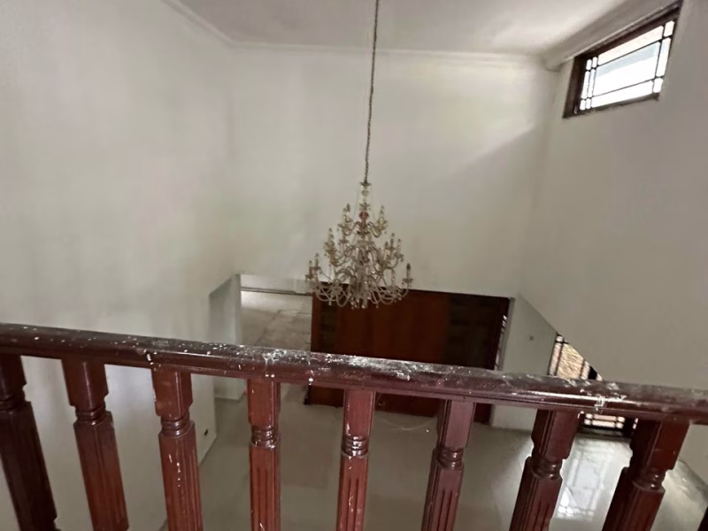 Rumah sewa Menteng bisa di jadikan silence office