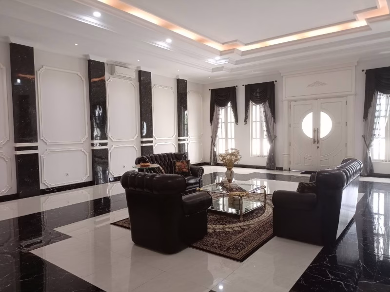 Rumah sewa Menteng lokasi Cikini , siap huni , Furnished