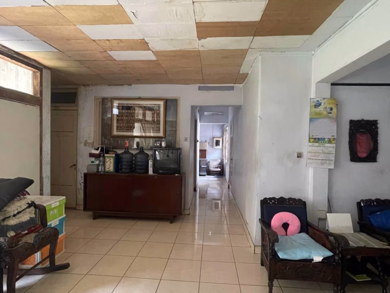 Rumah di jual area Cideng harga NJOP lokasi bisa di jadikan mini building