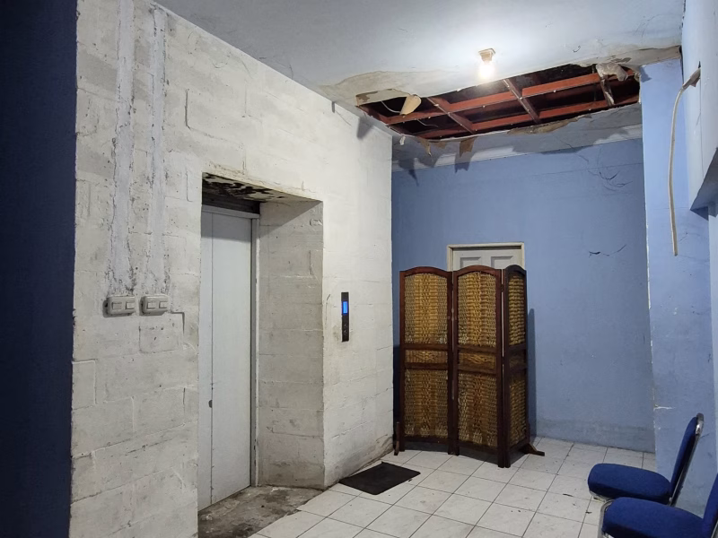 Ruko gandeng bisa di jadikan klinik atau pun cafe dan kantor