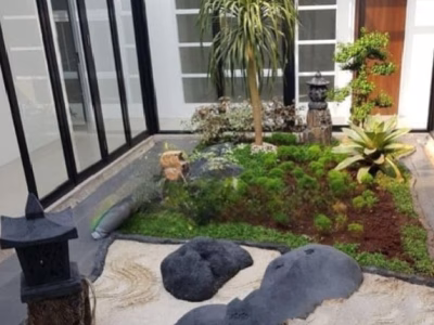 Rumah sewa Menteng dekat Cendana , un furnished , no Pool