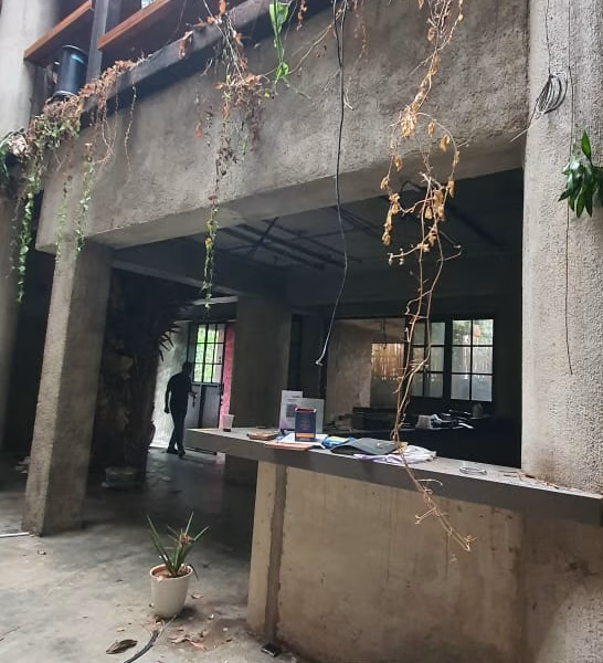 Tempat usaha area Cikini lokasi strategis