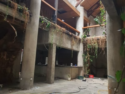 Tempat usaha area Cikini lokasi strategis