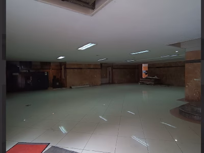 Rumah sewa Menteng 3 lantai plus basement un furnished