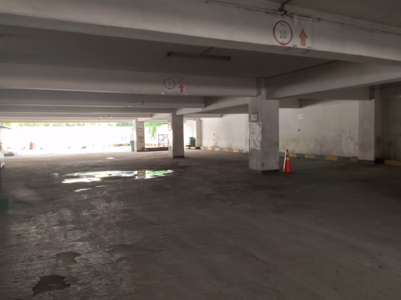 Gedung 5 lantai area Menteng siap huni lokasi sangat strategis