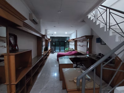 Ruko sewa area Jakarta Pusat dekat dengan sarinah lokasi sangat strategis