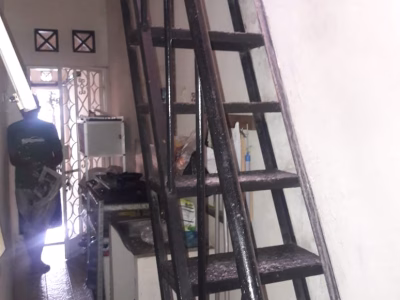 Rumah di jual area Tebet Jakarta Selatan , bebas banjir , SHM