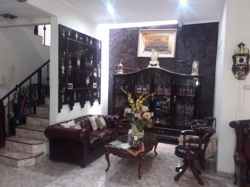 Rumah di jual area Tebet Jakarta Selatan , bebas banjir , SHM
