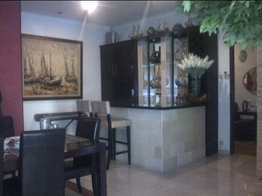 Rumah 2 lantai area Menteng dekat jalan sudirman dan Thamrin