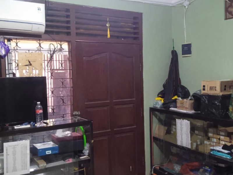Ruko 2 lantai area Kwitang , Jakarta Pusat , SHM lokasi strategis