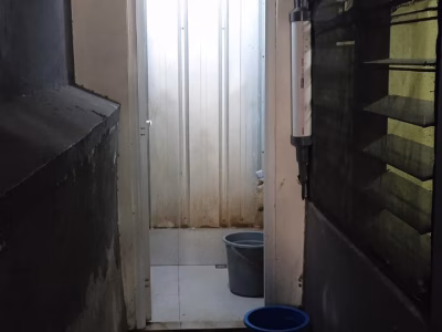 Ruko 2 lantai area Kwitang , Jakarta Pusat , SHM lokasi strategis